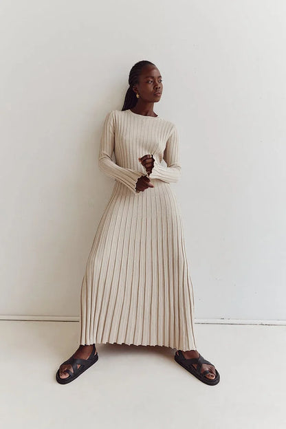 Aria | Knit Midi Dress